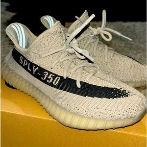 Yeezy boost 350 “Slate” v2 size 8 Men’s.